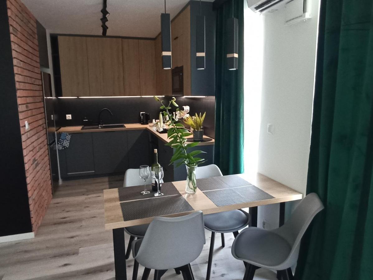 Apartament Bernata-Srodka Poznan Exterior photo